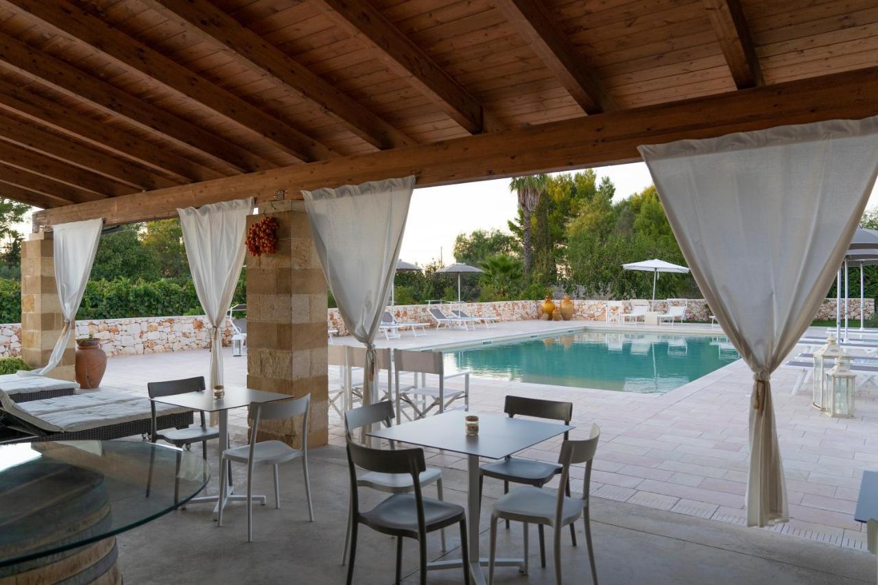 Masseria Tenuta Flora Maria Leverano Exteriör bild