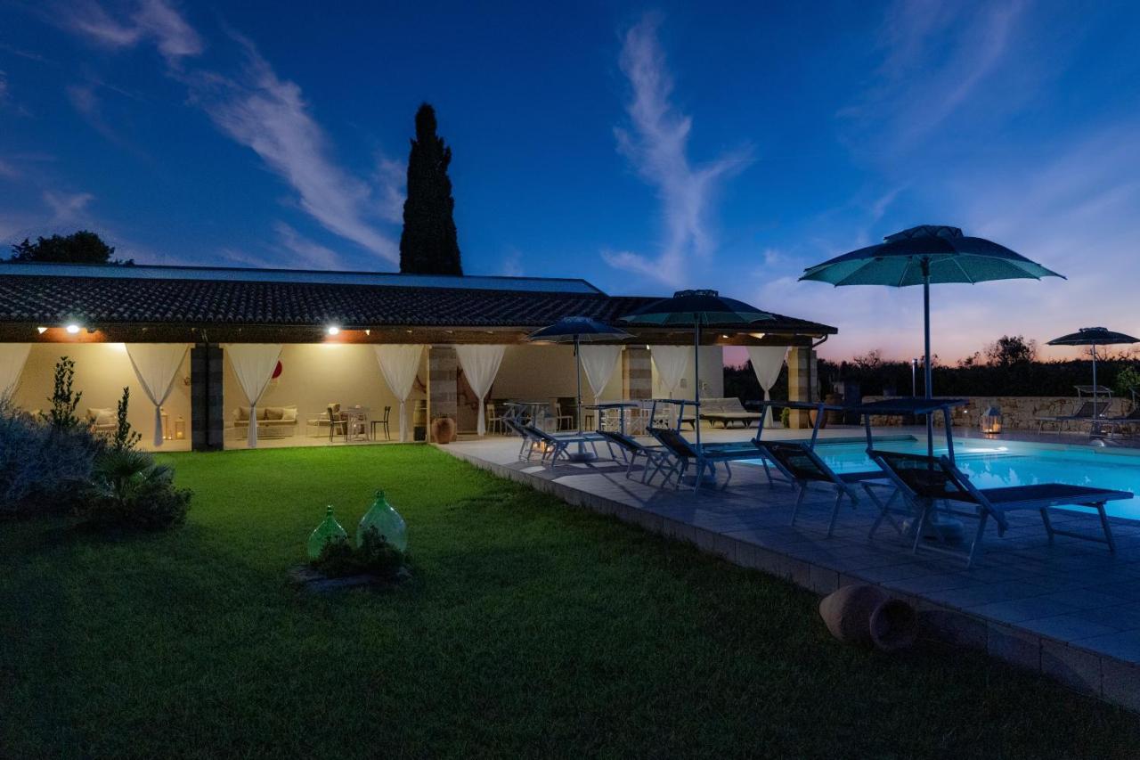 Masseria Tenuta Flora Maria Leverano Exteriör bild