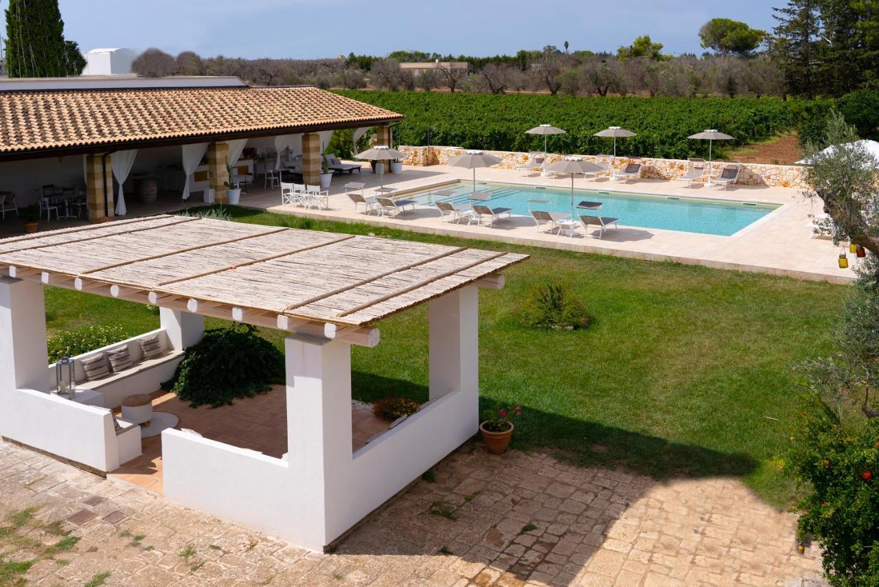 Masseria Tenuta Flora Maria Leverano Exteriör bild
