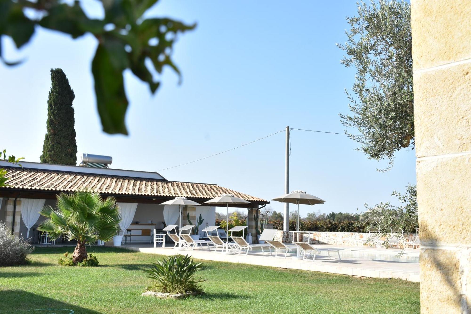Masseria Tenuta Flora Maria Leverano Exteriör bild