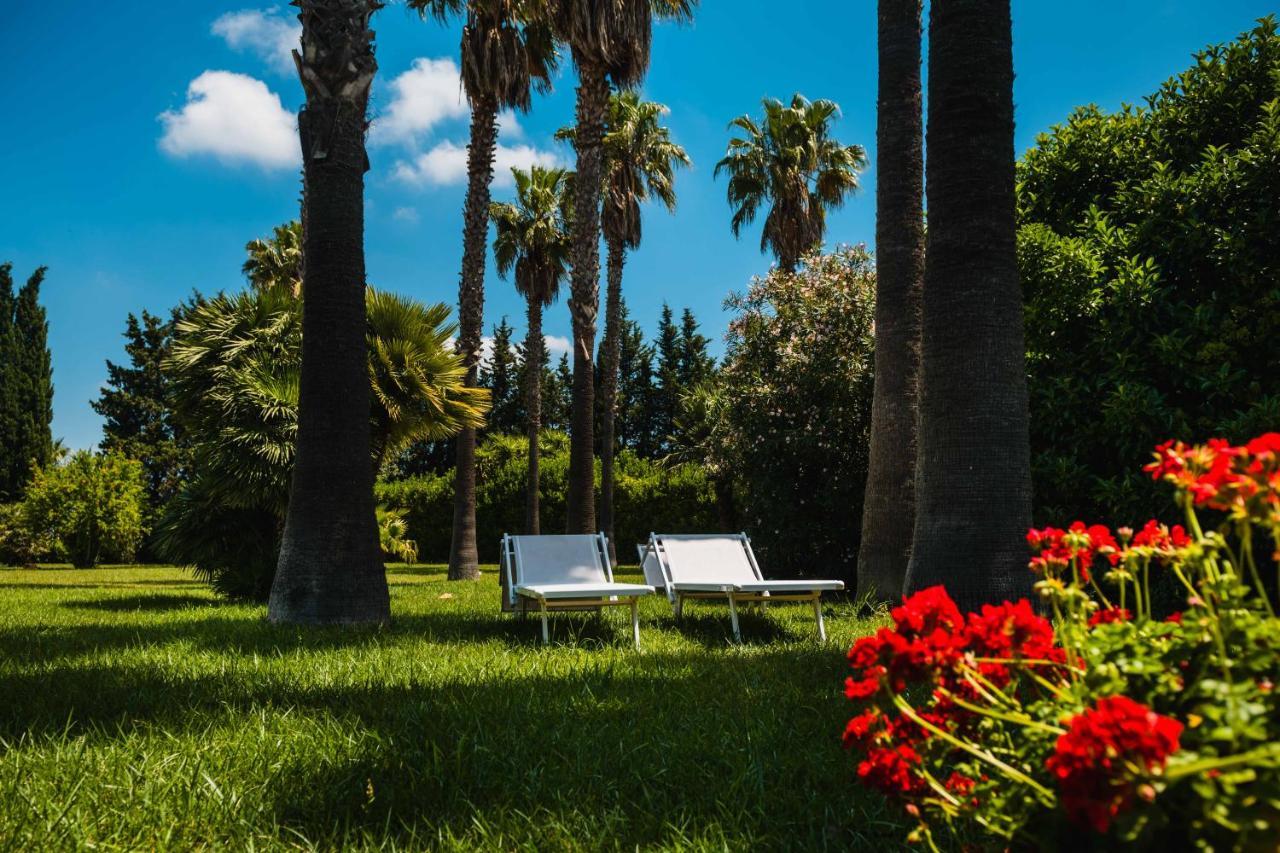 Masseria Tenuta Flora Maria Leverano Exteriör bild