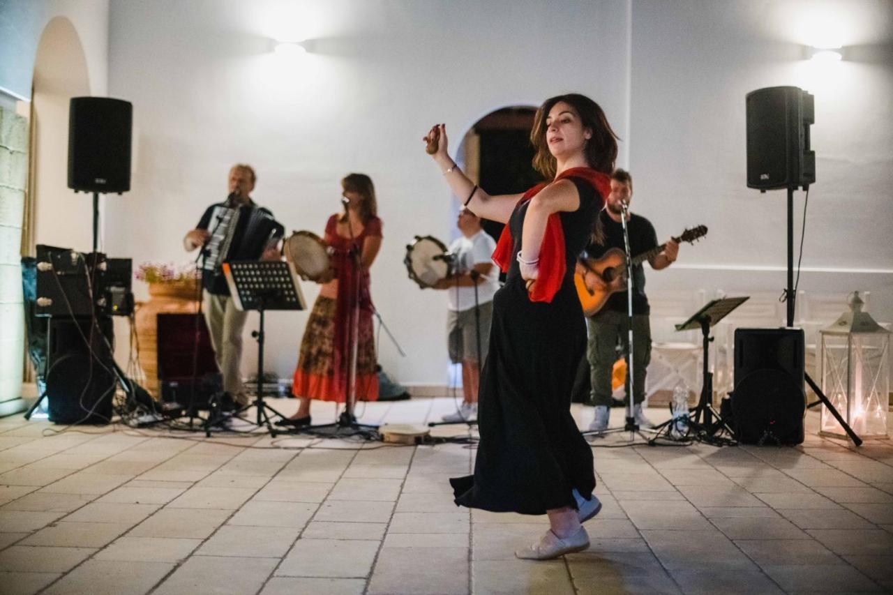 Masseria Tenuta Flora Maria Leverano Exteriör bild