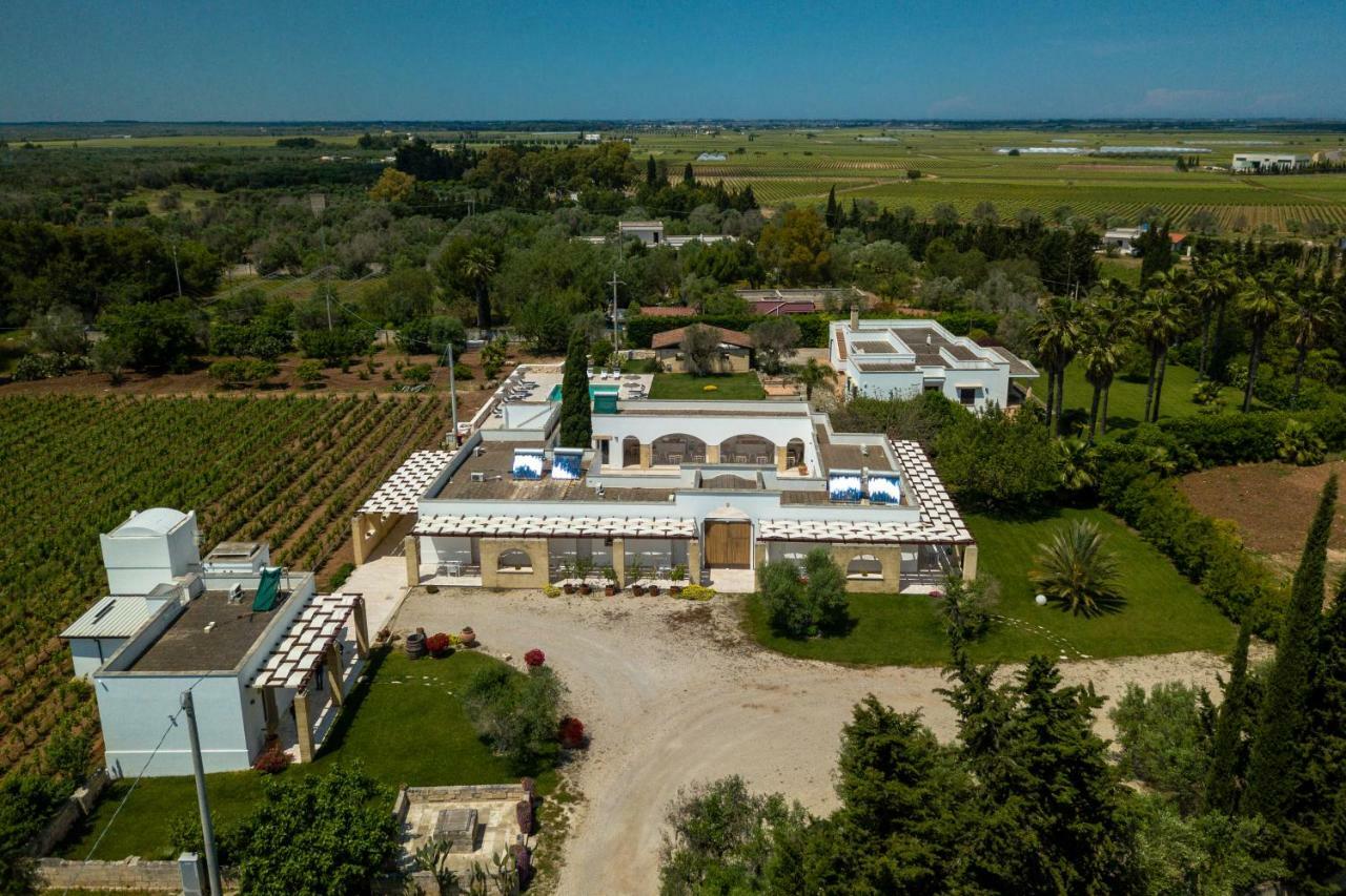 Masseria Tenuta Flora Maria Leverano Exteriör bild